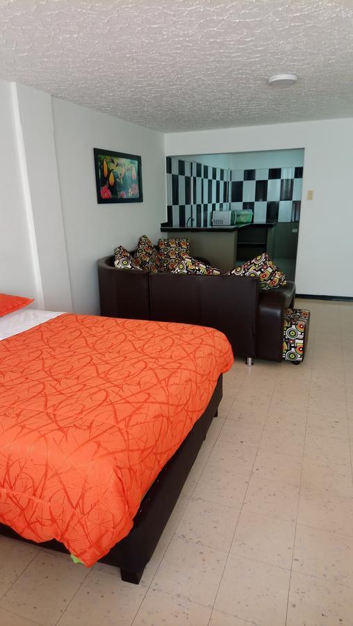 Hotel Dinnar Ipiales Bagian luar foto